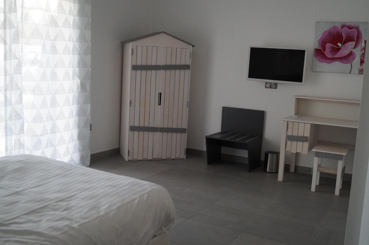 Hotel L'Embarcadere La Barre-de-Monts Zewnętrze zdjęcie