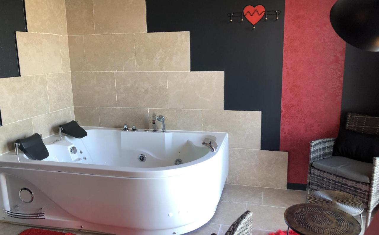 Hotel L'Embarcadere La Barre-de-Monts Zewnętrze zdjęcie